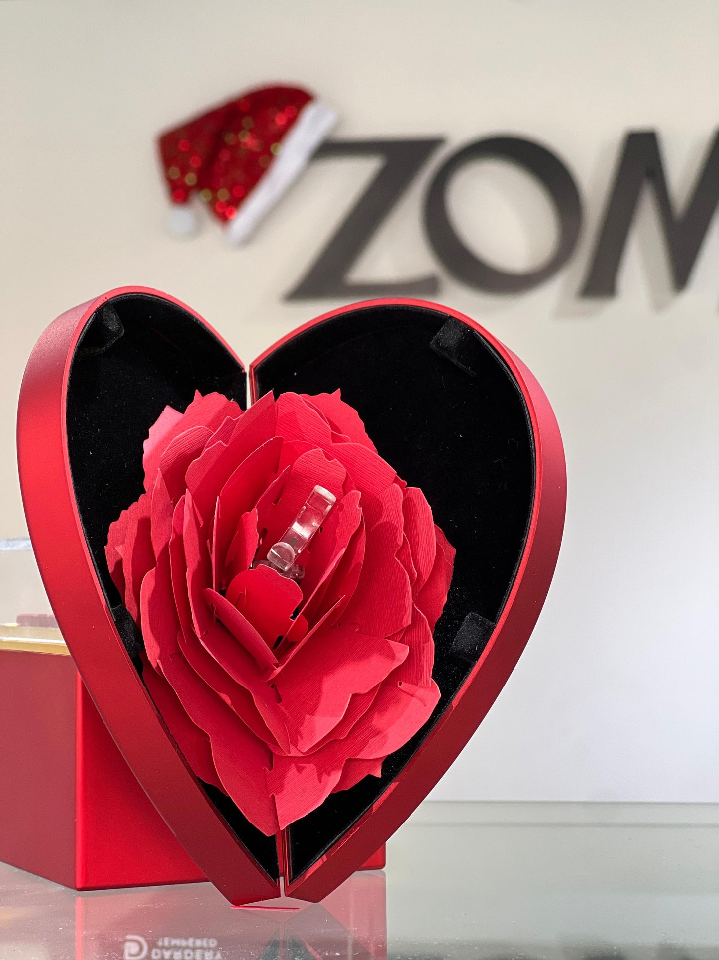 Heart Flower Gift Box 🌹