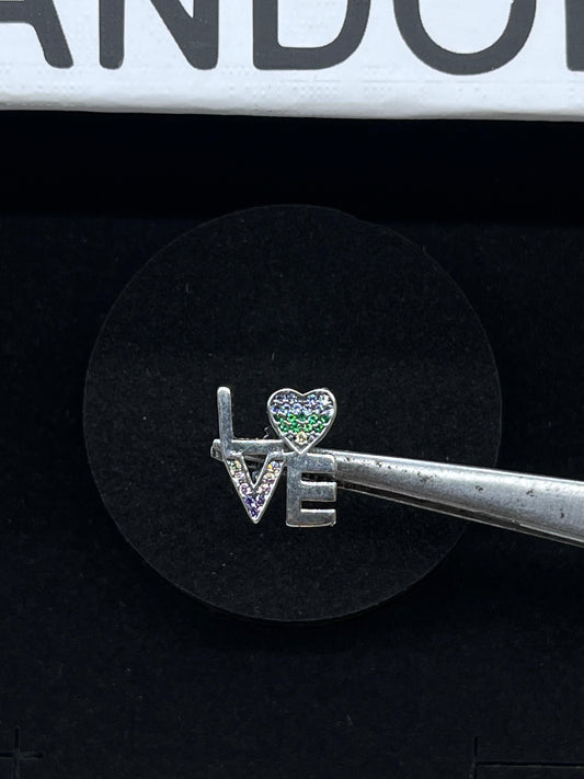 LOVE sparkling Zirconia Charm