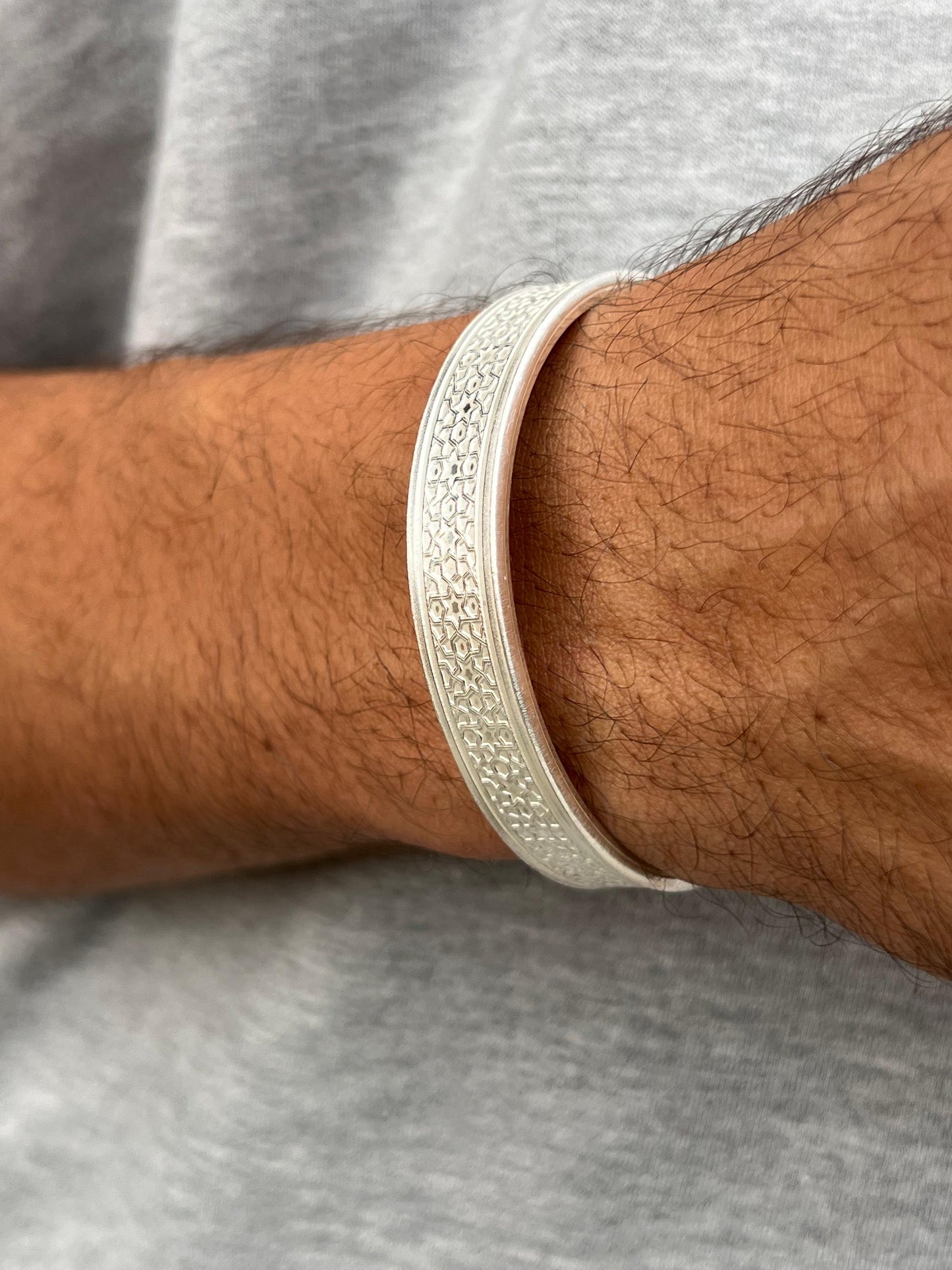 BTC Pure 999 Fine Silver -50g- Arabesque Bangle