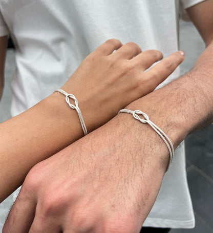 Couple Matching knot bracelets ✨