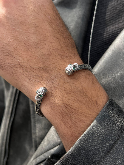 Limited Edition ⛔️ Chitai Skull Bangle-in Sterling Silver 925s