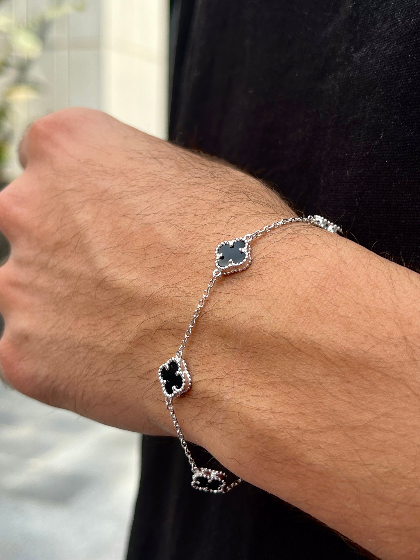 Small Slim، Men’s 5 Van Cleef & Arpels Black Onyx Bracelet in Italian Silver S925