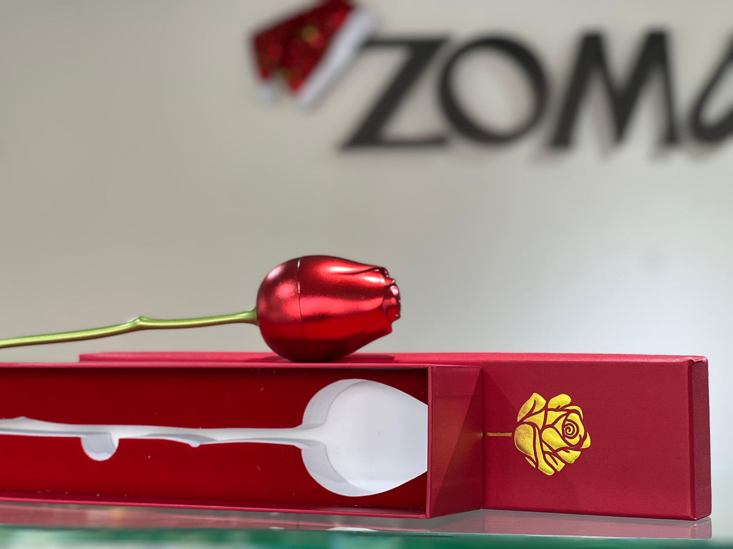 Fancy Metal Flower Gift box🌹