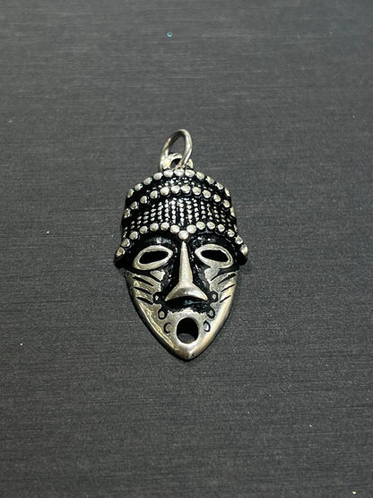 Born Wild Pendant – S925 Silver-3,5cm