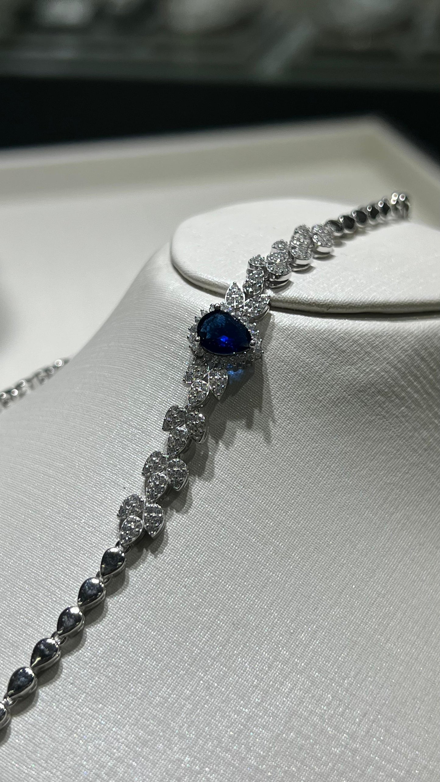 Fancy Navy Blue Teardrop – pure Sterling Silver -925- Full Set 4 Pieces