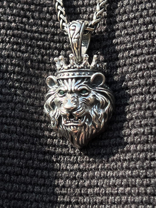 Heavy Crowned Beast Lion Pendant – S925 Silver-4cm