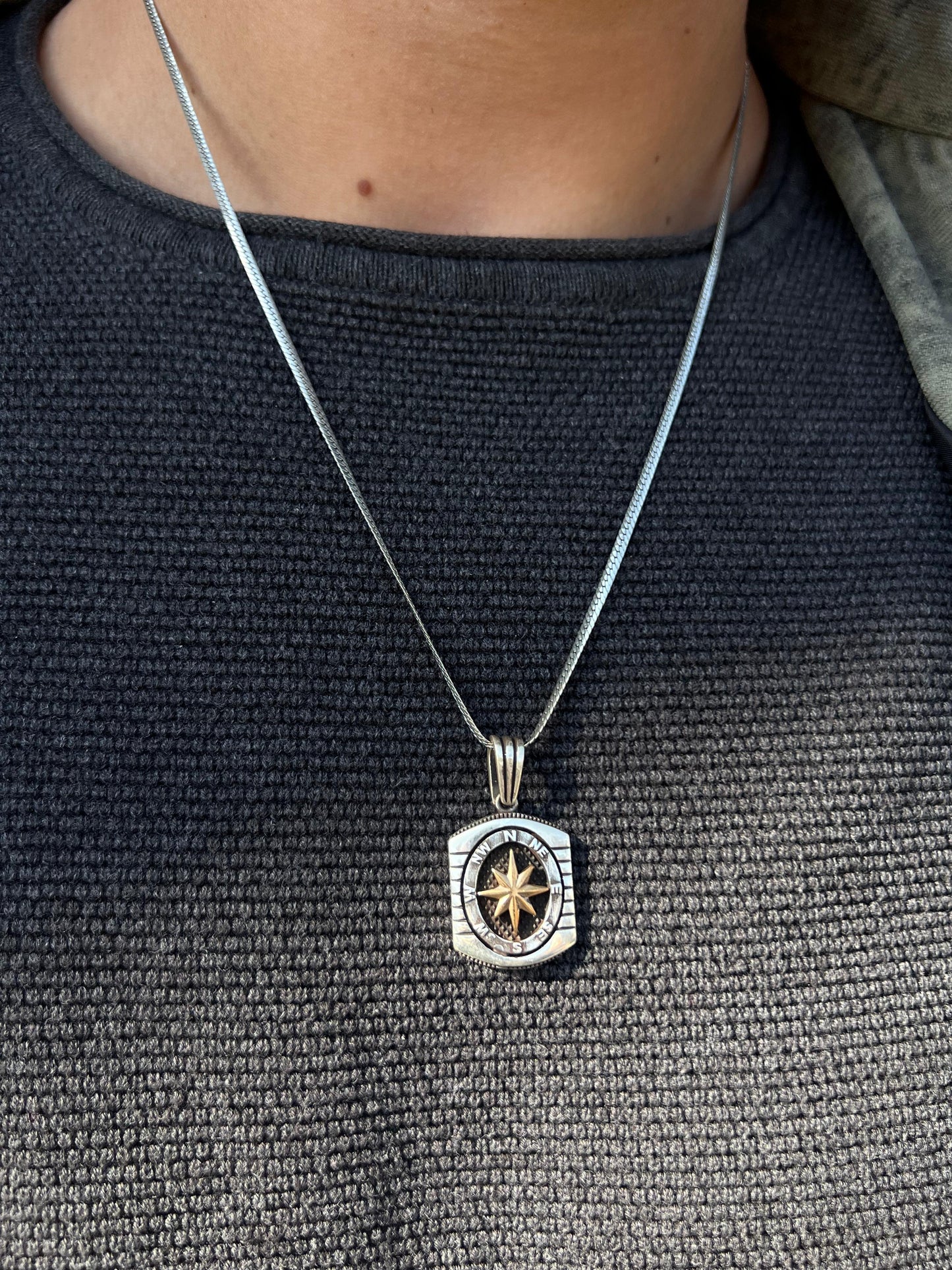 Gold Compass +blocked Grommet Chain Sterling Silver 925s