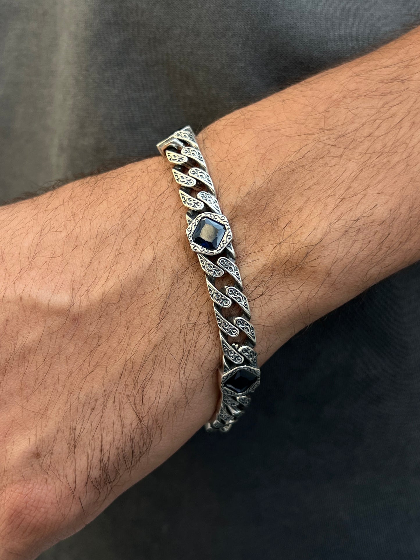 Medium Lion Beast Bracelet for Men's Sterling Silver 925s-22cm